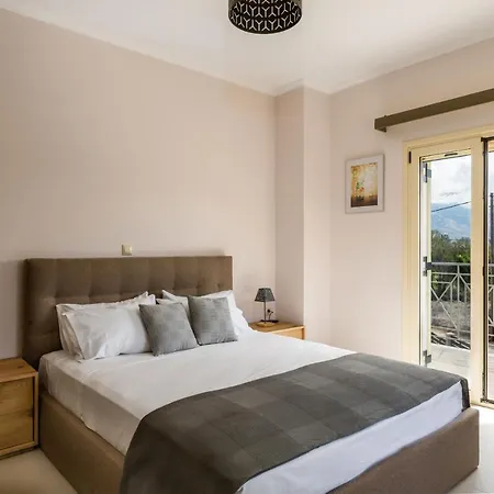 别墅 Sole Mare Lakithra 凯法利尼亚