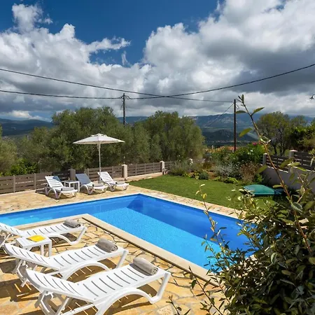 Sole Mare Lakithra Villa